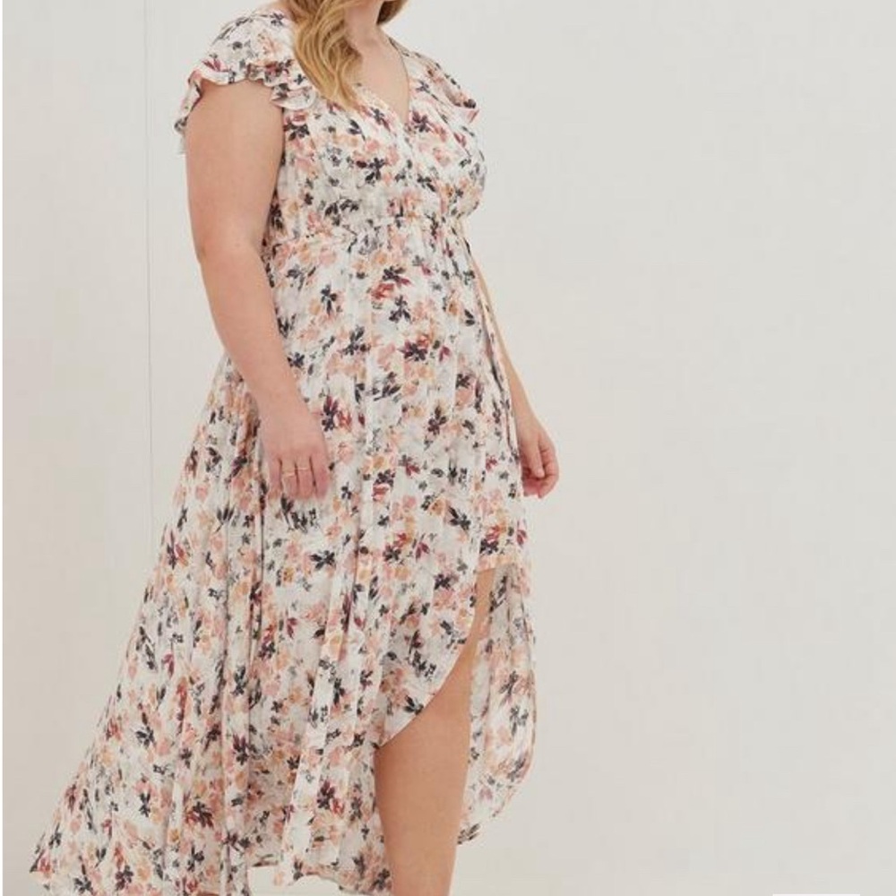 NWT Torrid Maxi Gauze Walk-Through Dress